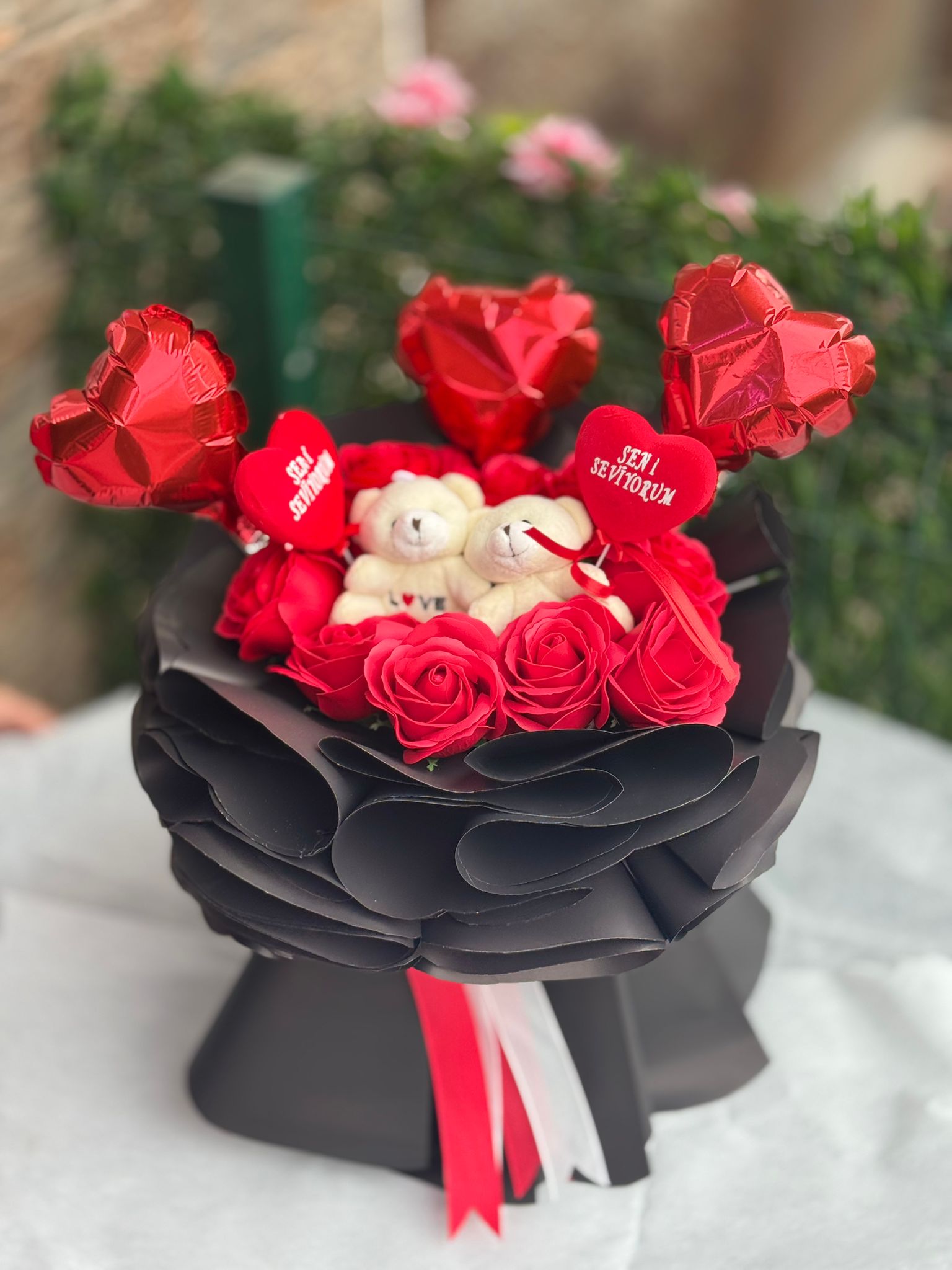 Yapay Çiçek Aranjman'ı